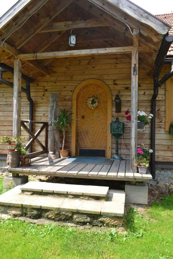 Agroturystyka Teosiowo Pobiedna Ngoại thất bức ảnh